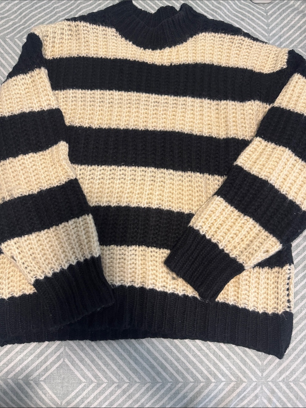 Striped Chunky Knit Sweater - Black and Cream